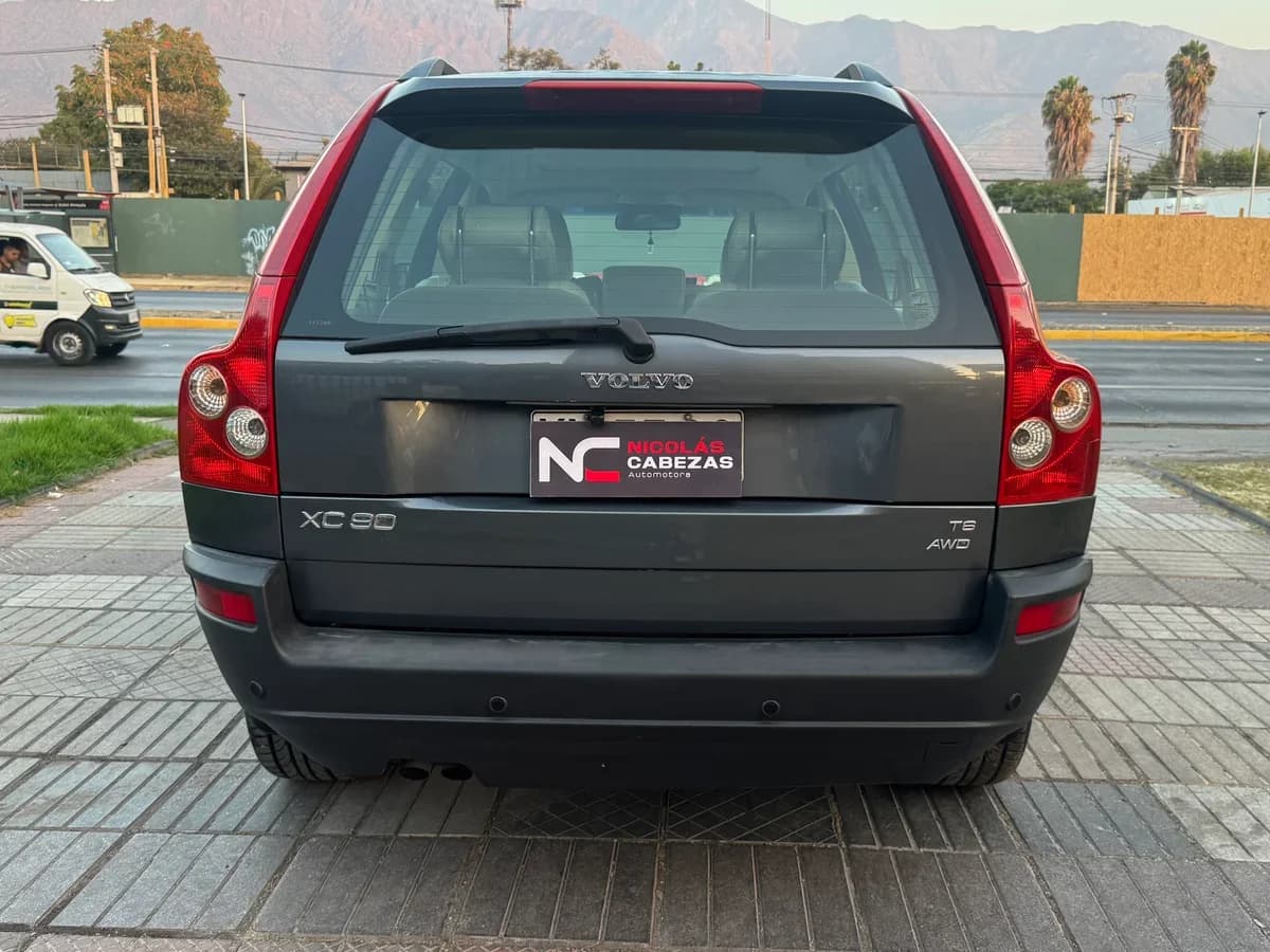 VOLVO Xc90 2.9 T6 AT 5P 2005 - Imagen 4