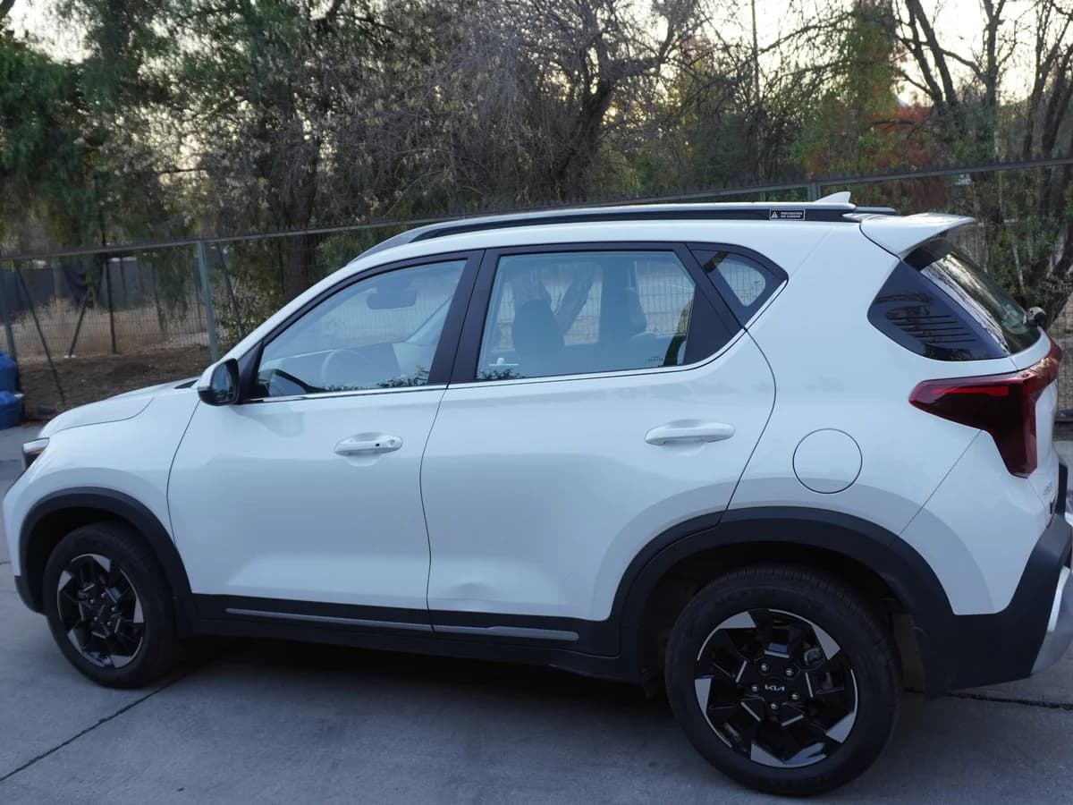 KIA Sonet 1.5 EX Full 6MT 2025 - Imagen 8