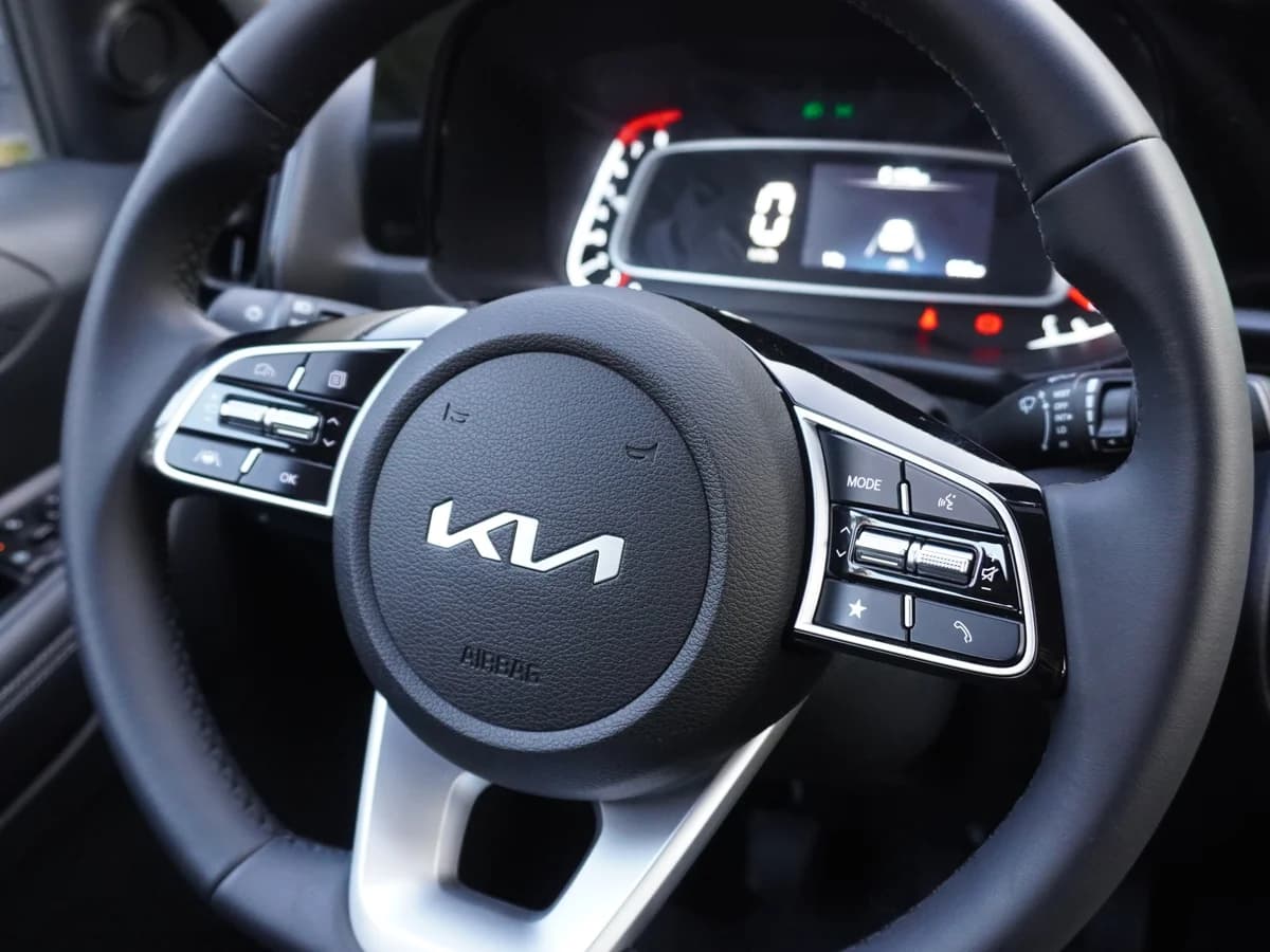 KIA Sonet 1.5 EX Full 6MT 2025 - Imagen 21