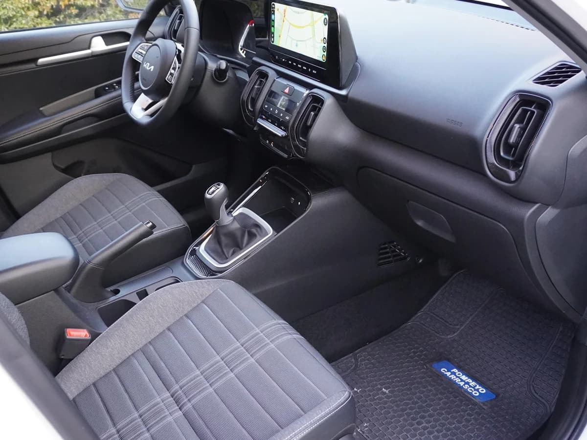 KIA Sonet 1.5 EX Full 6MT 2025 - Imagen 23