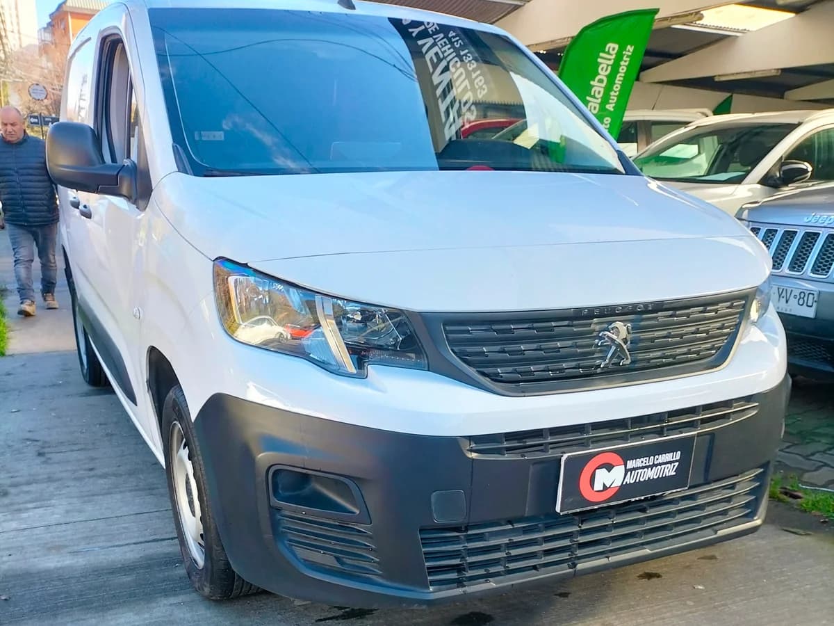 PEUGEOT Partner 1.5 L1 HDI DIESEL 100HP 4X2 MT 5P 2024 - Imagen 5