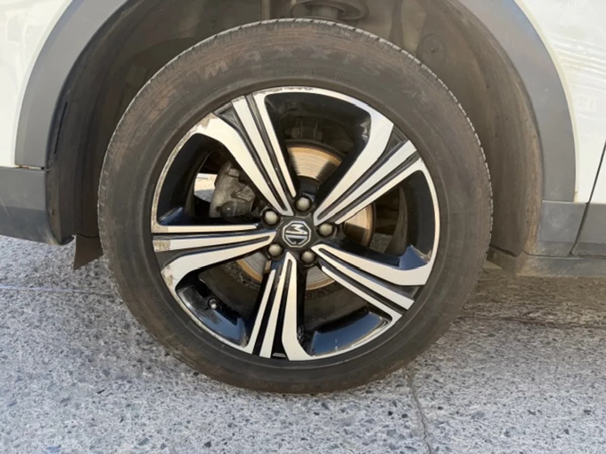 MG Zx 1.5 COM 2WD MT 5P 2025 - Imagen 15