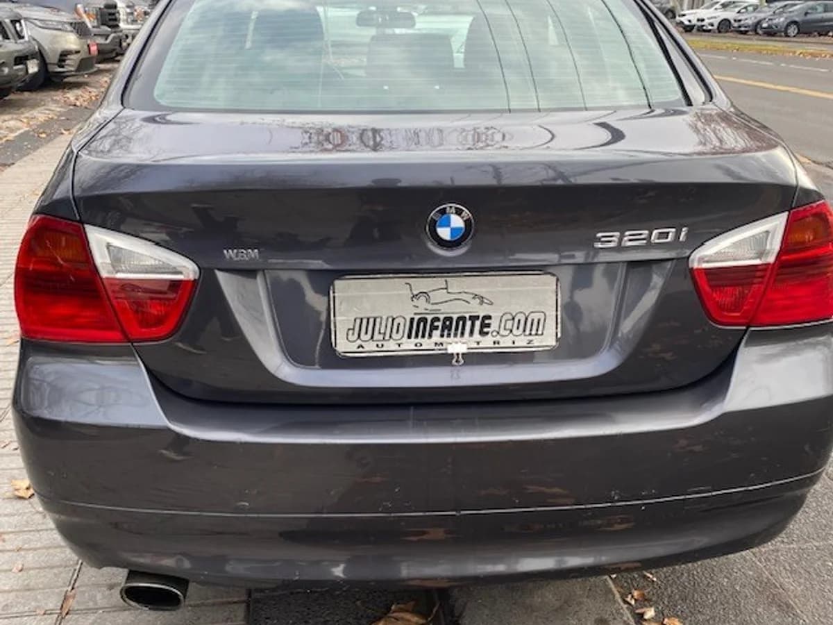 BMW 320IA 2.0 Cuero. 2008 - Imagen 4