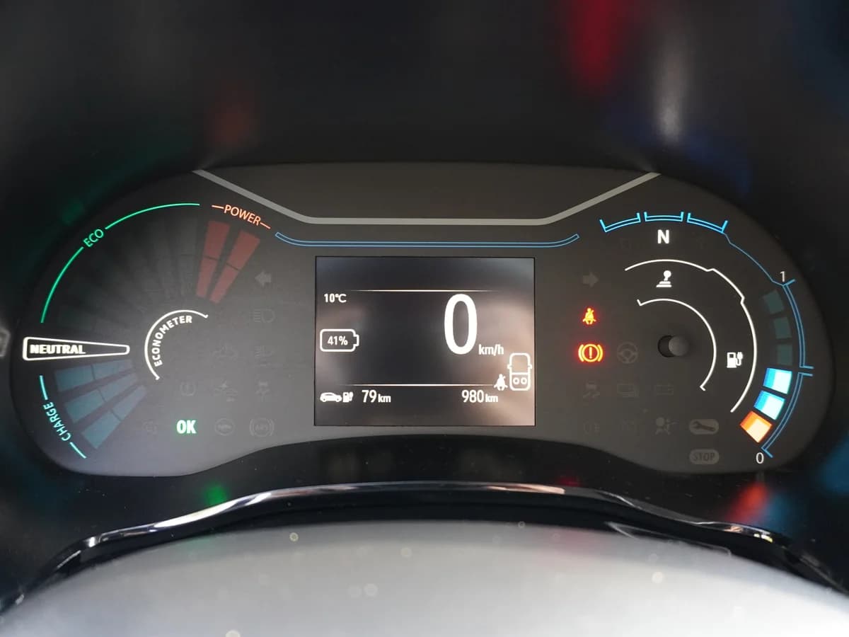 RENAULT e-Kwid año 2026 - Imagen 27