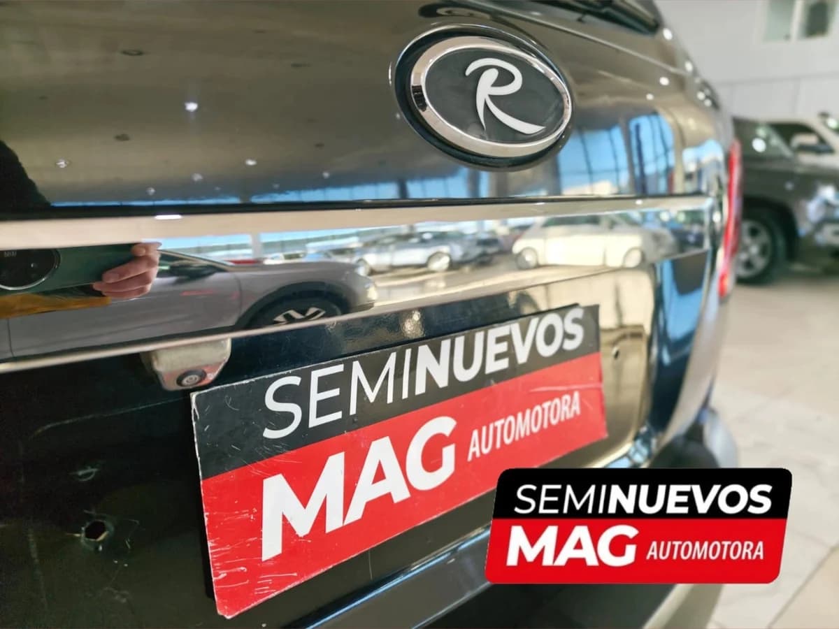 KIA SORENTO 2.2 AUT 2010 - Imagen 6