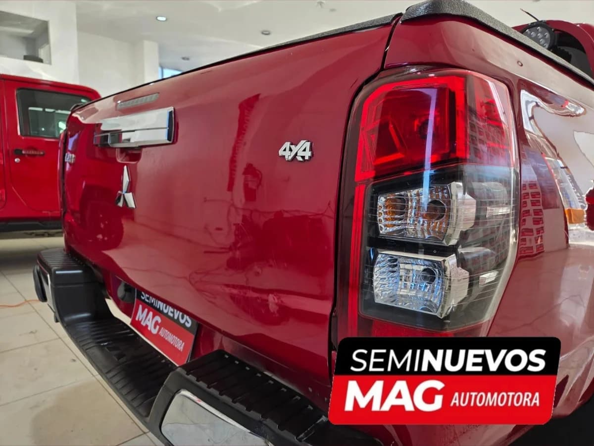 MITSUBISHI L200 2.4 DI-D 2020 - Imagen 5