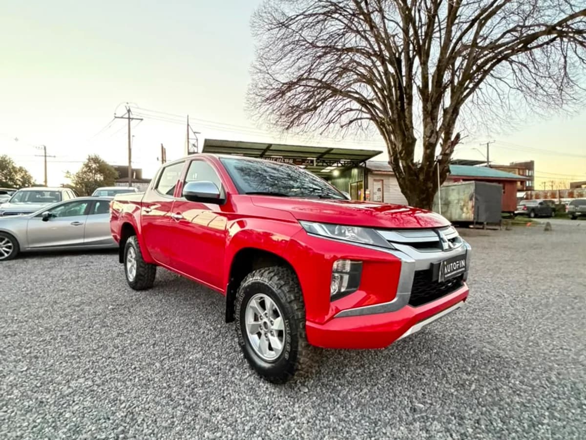MITSUBISHI L200 2.4 KATANA CRT PACK DOB. CAB. 4X4 MT 4P 2022 - Imagen 7