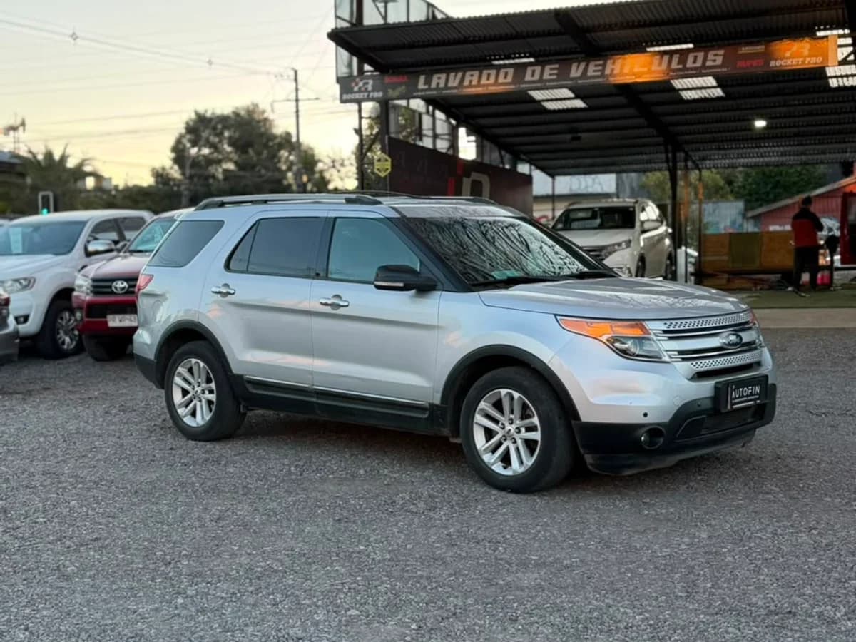 FORD Explorer XLT 3.5 2014 - Imagen 4
