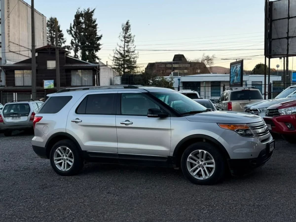 FORD Explorer XLT 3.5 2014 - Imagen 6