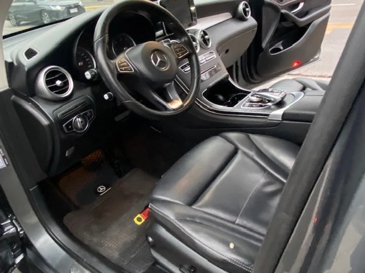 MERCEDES-BENZ GLC 220D 4matic, cuero, 2018 - Imagen 18