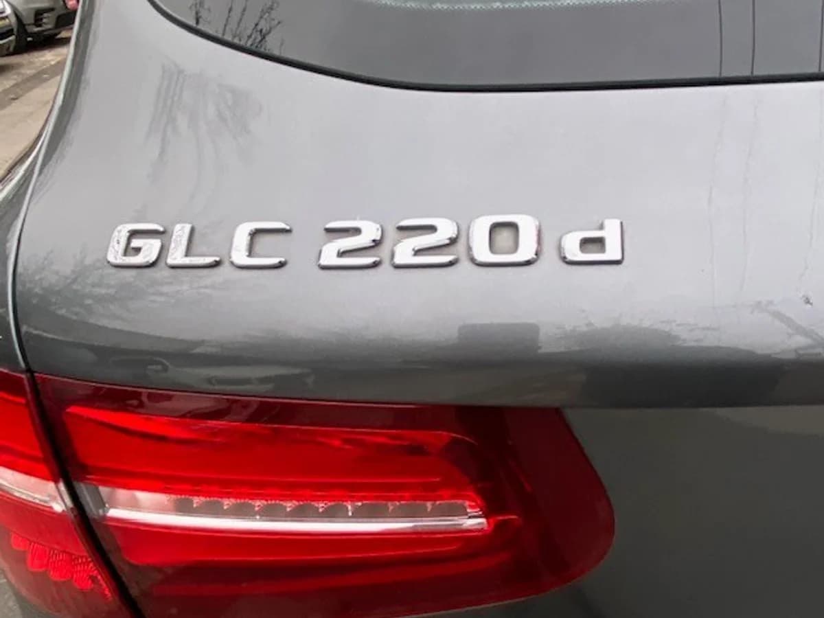 MERCEDES-BENZ GLC 220D 4matic, cuero, 2018 - Imagen 9