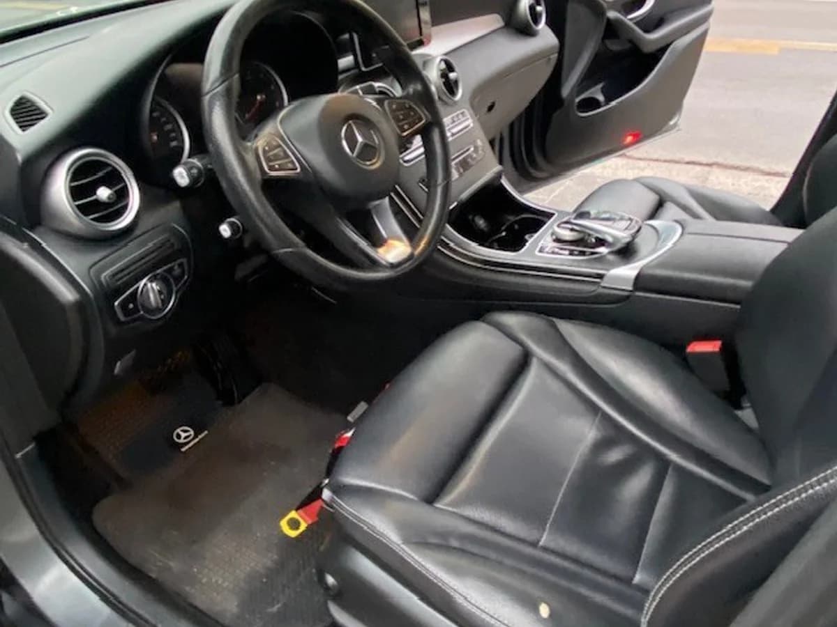 MERCEDES-BENZ GLC 220D 4matic, cuero, 2018 - Imagen 19