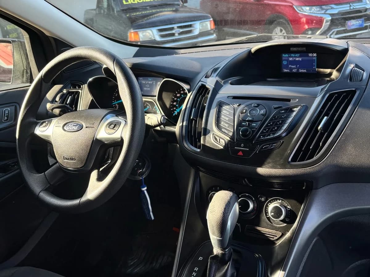 FORD Escape 2.5 AUT 2014 - Imagen 9