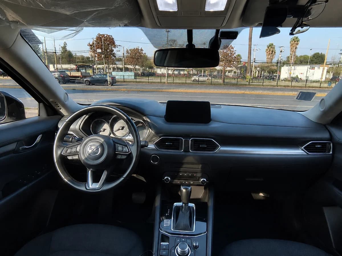 MAZDA Cx-5 2.0 CORE 2WD AT 5P 2023 - Imagen 9