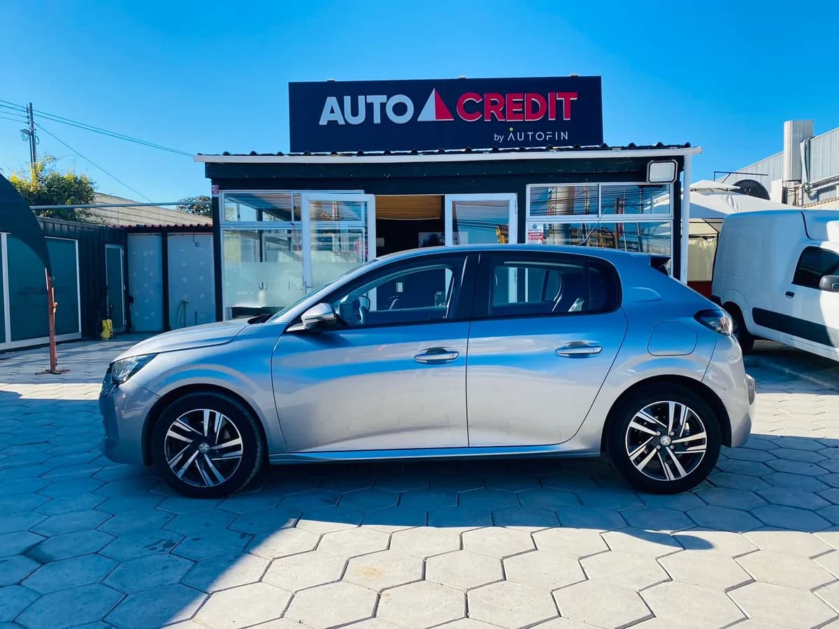 PEUGEOT 208 PURETECH 100 1.2 HB 2021 - Imagen 9