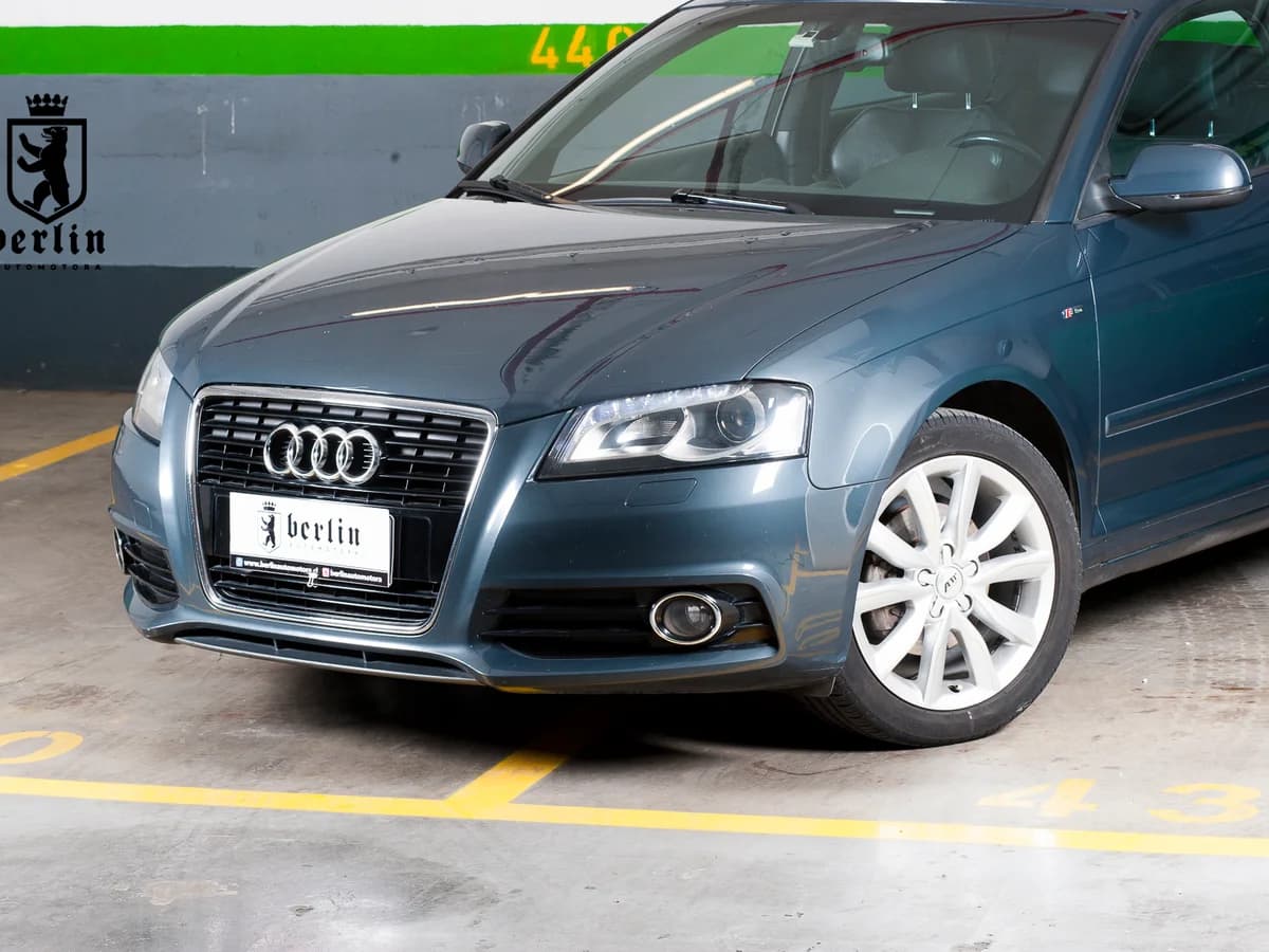 AUDI A3 1.8 TFSI SPORTBACK STRONIC S-LINEPLUS AT 2013 - Imagen 4