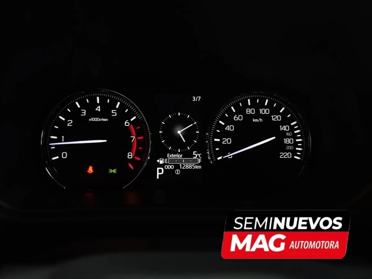 TOYOTA Yaris 1.5 XI CVT 4X2 2024 - Imagen 6
