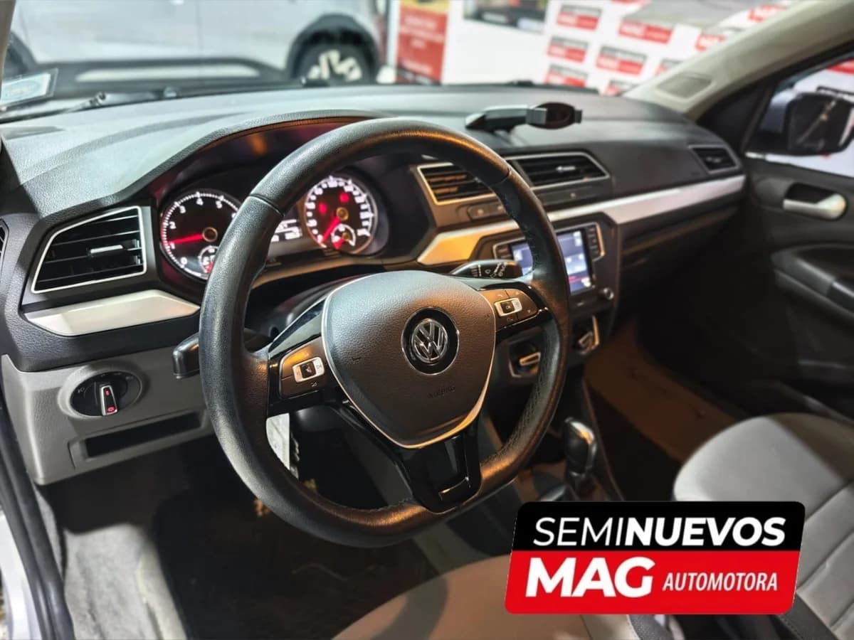 VOLKSWAGEN Gol HIGHLINE 1.6 2021 - Imagen 10