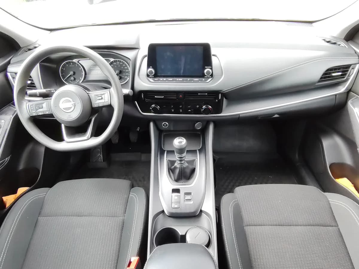 NISSAN Qashqai 1.3 MT 2023 - Imagen 16