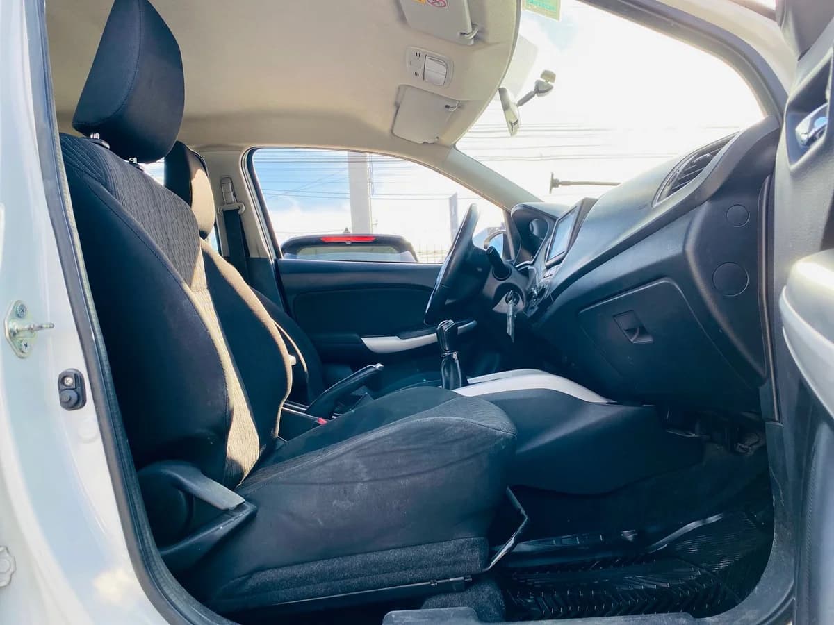 SUZUKI Baleno GLS HB 1.4 2019 - Imagen 8