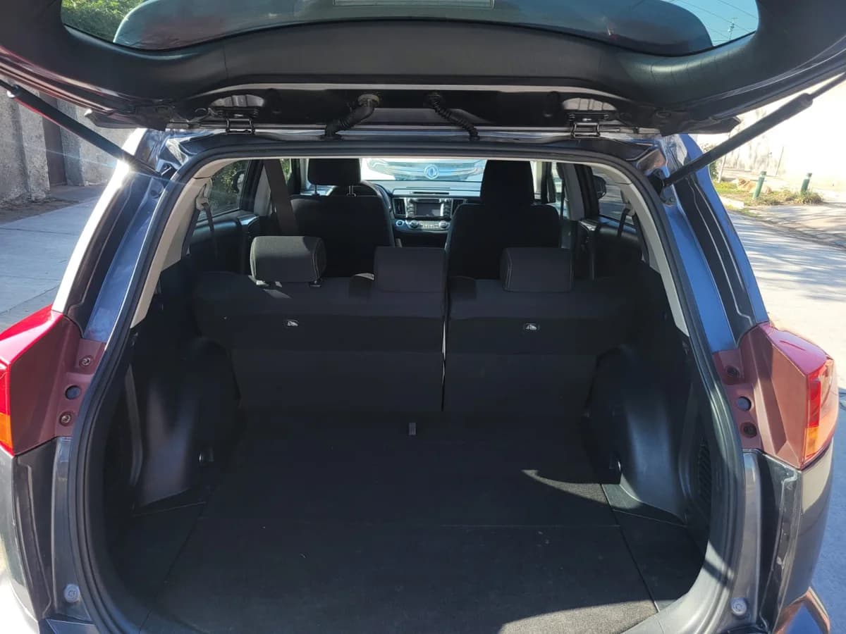 TOYOTA Rav4 2.5 AUTOMÁTICA 2015 - Imagen 8
