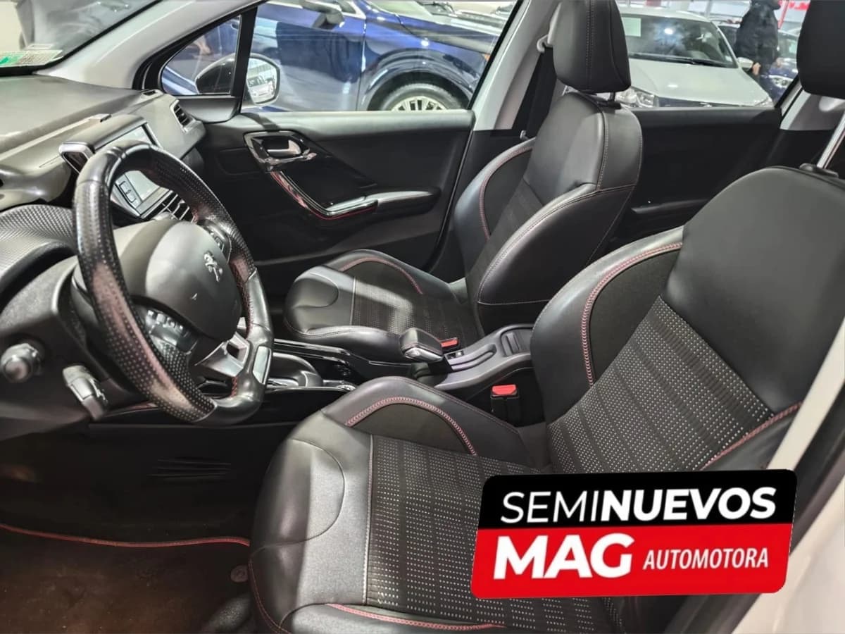PEUGEOT 2008 1.2 GT-LINE PURETECH 4X2 110HP AT 5P 2018 - Imagen 7