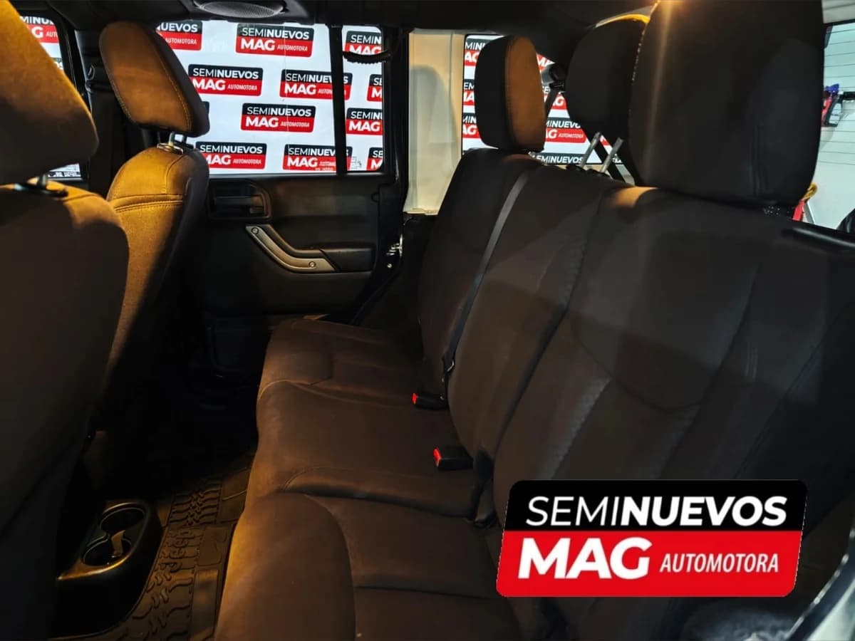 JEEP wrangler 3.6 SPORT UNLIMITED 4X4 AT 5P 2014 - Imagen 6