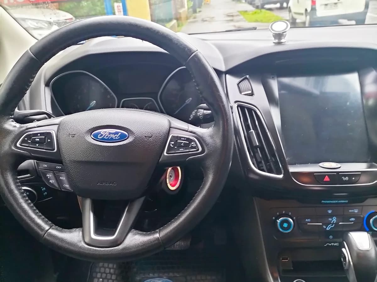 FORD Focus 2.0 AUT 2016 - Imagen 9