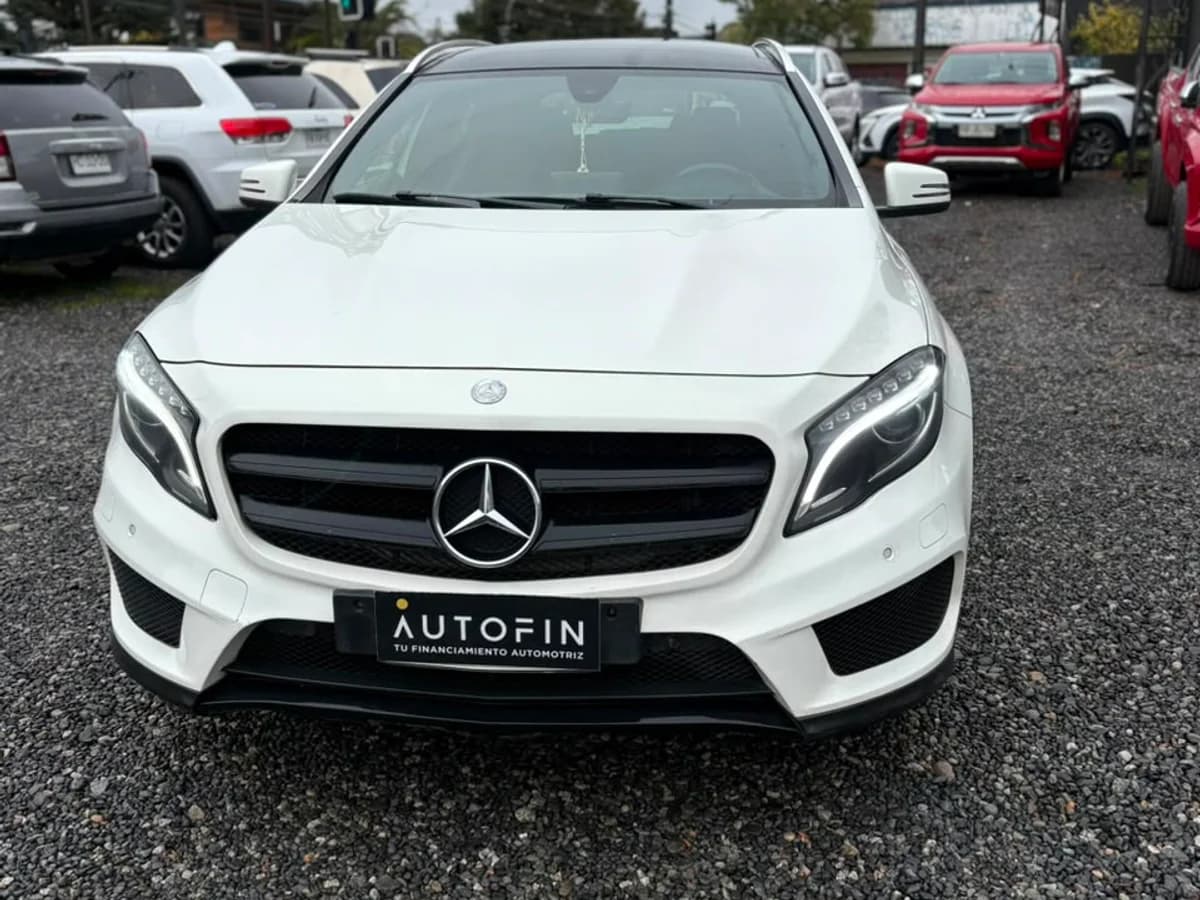 MERCEDES BENZ Gla 200 220 CDI 2016 - Imagen 2