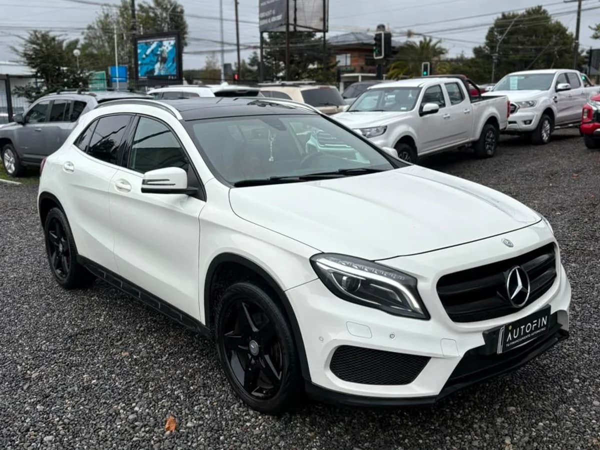 MERCEDES BENZ Gla 200 220 CDI 2016 - Imagen 4