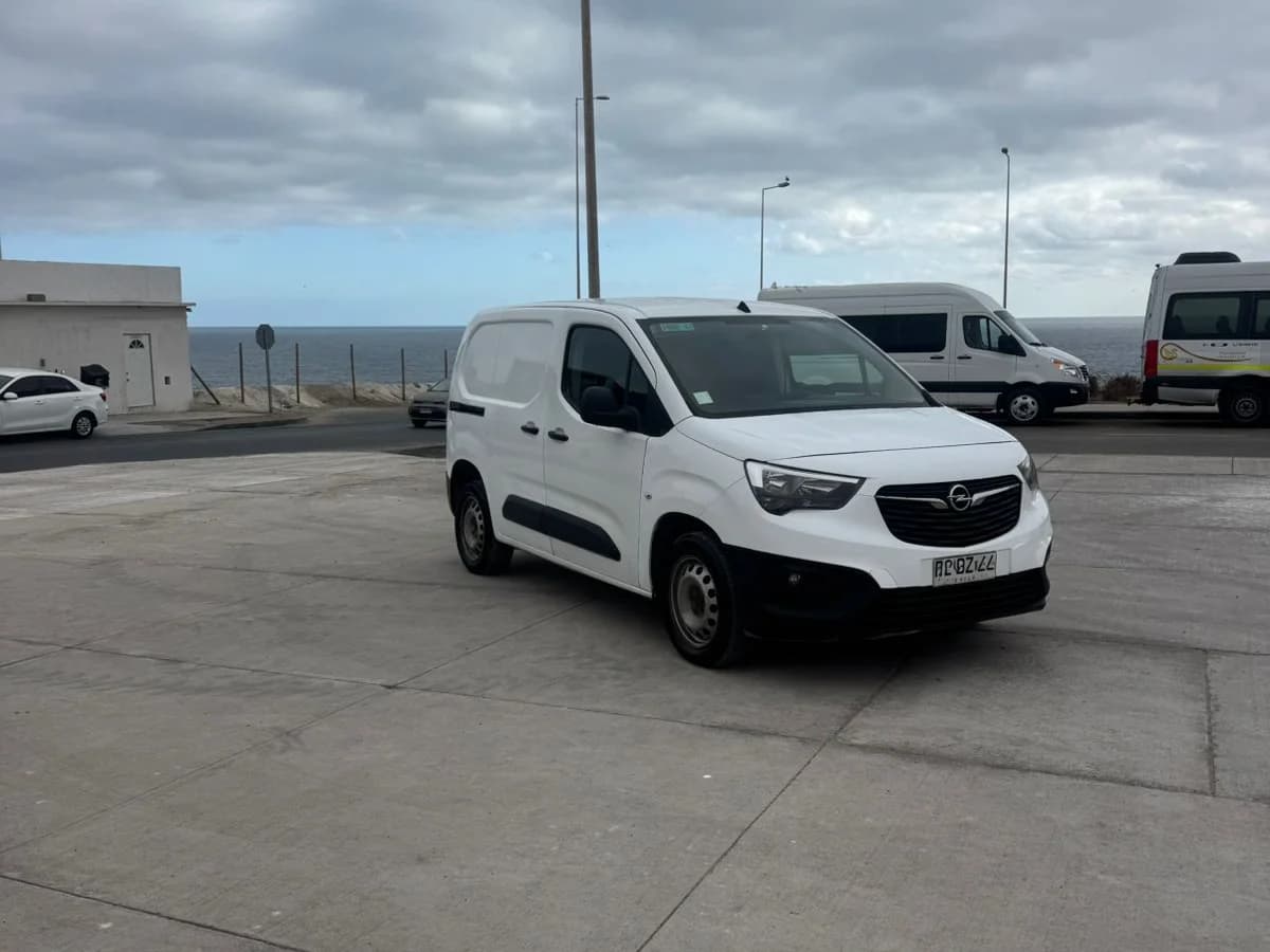 OPEL Combo 1.6 MT DIESEL 2022 - Imagen 2