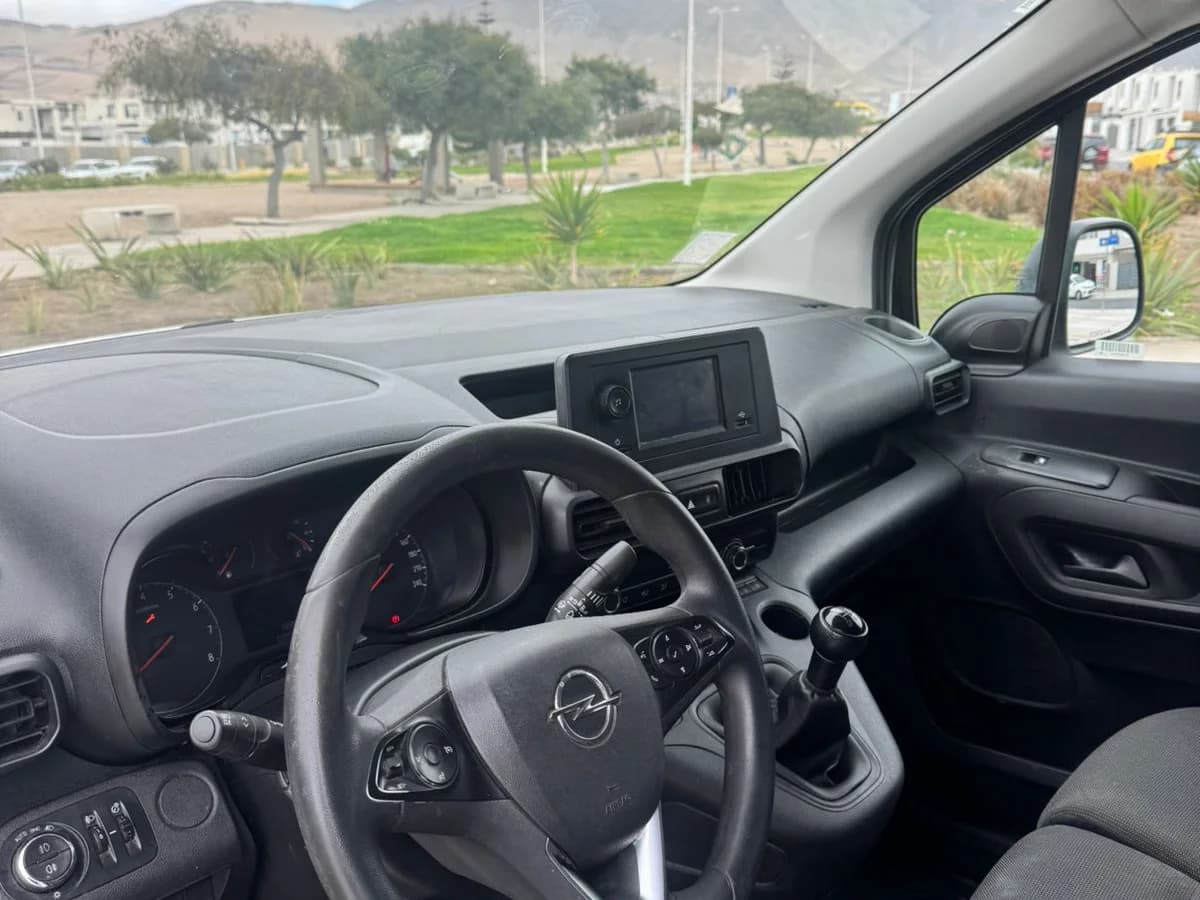 OPEL Combo 1.6 MT DIESEL 2022 - Imagen 9