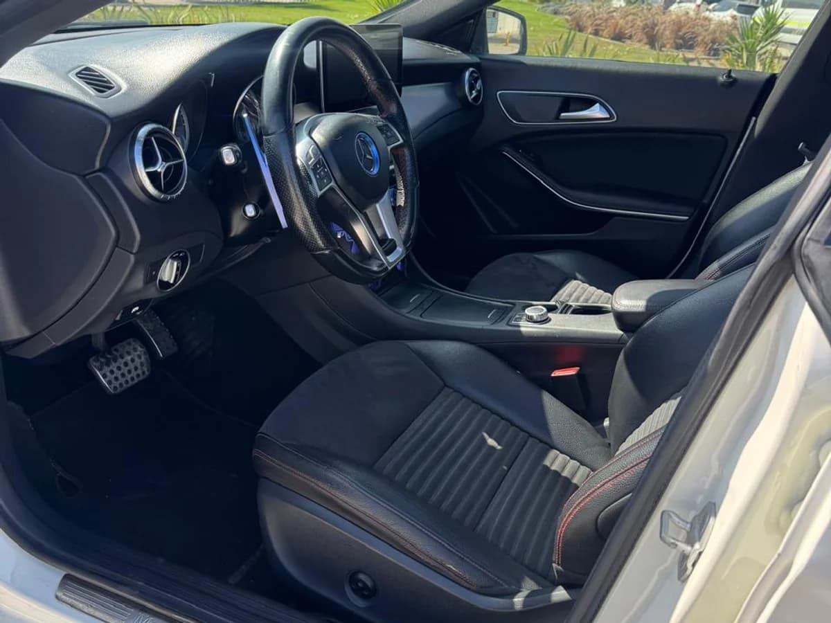 MERCEDES BENZ CLA 220 CDI AUTOMÁTICO 2014 - Imagen 10