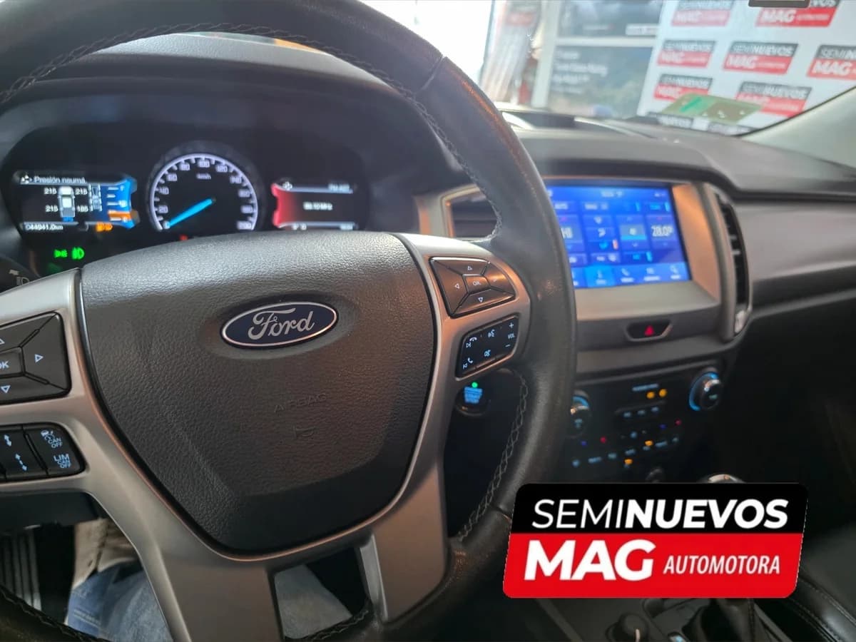 FORD RANGER LIMITED 4X4 AT 2023 - Imagen 11
