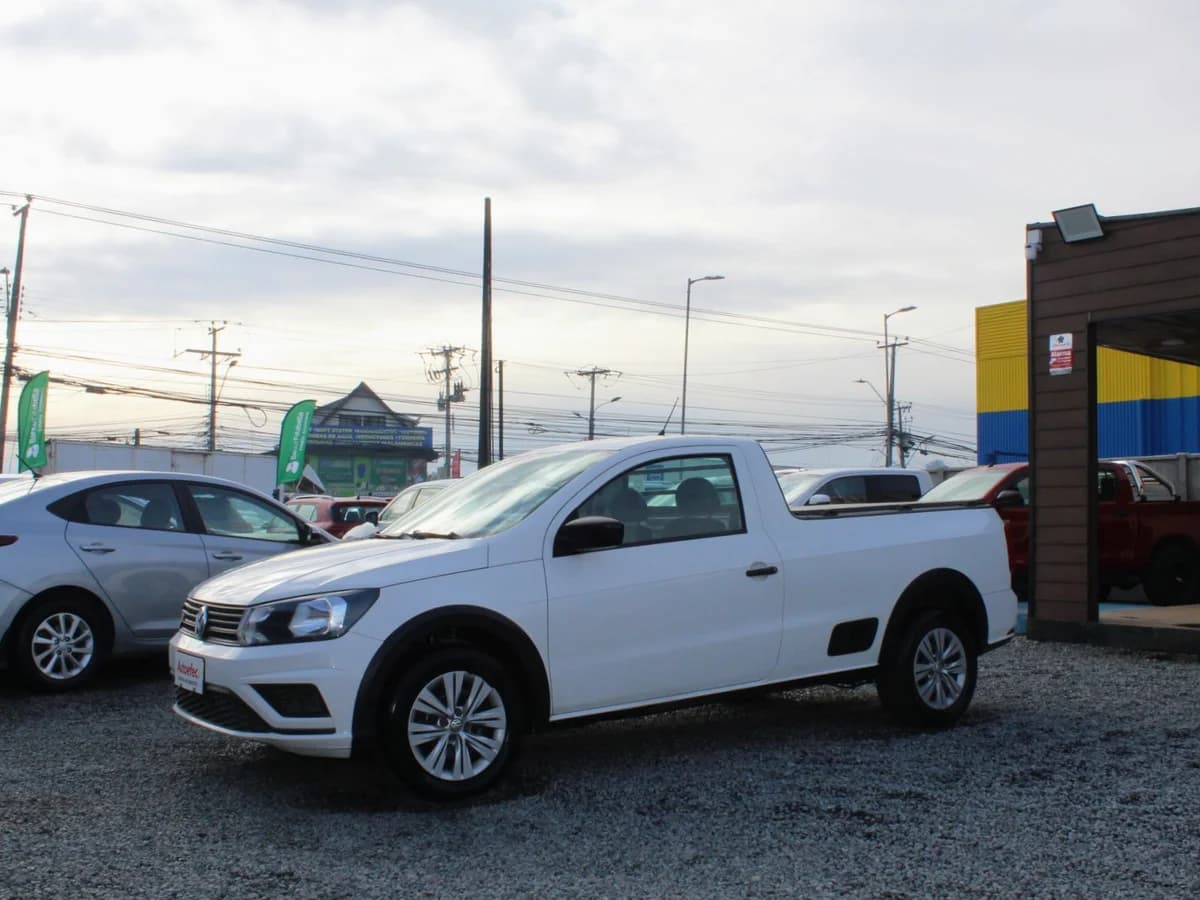 VOLKSWAGEN Saveiro 1.6 POWER PLUS 4X2 MT 2P 2019 - Imagen 1