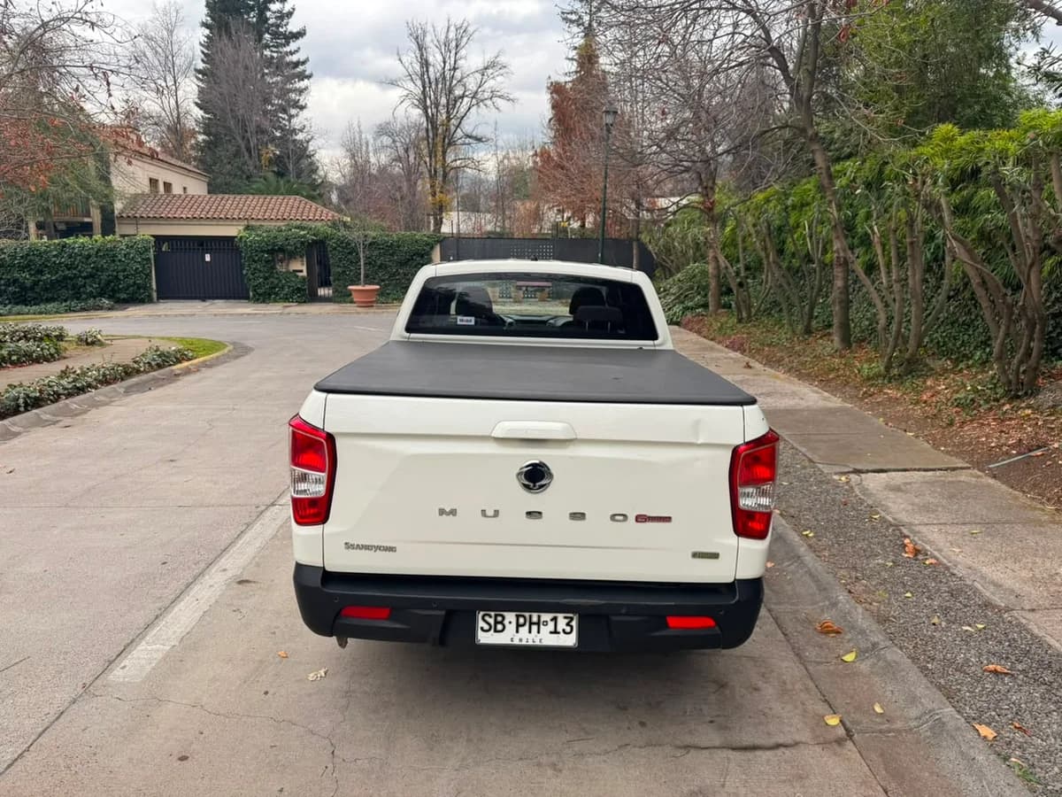 SSANGYONG NEW MUSSO GRAND GLX 2.2 MT6 4X2 DIESEL AÑO 2022 - Imagen 7