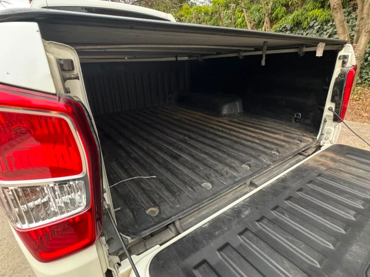 SSANGYONG NEW MUSSO GRAND GLX 2.2 MT6 4X2 DIESEL AÑO 2022 - Imagen 8