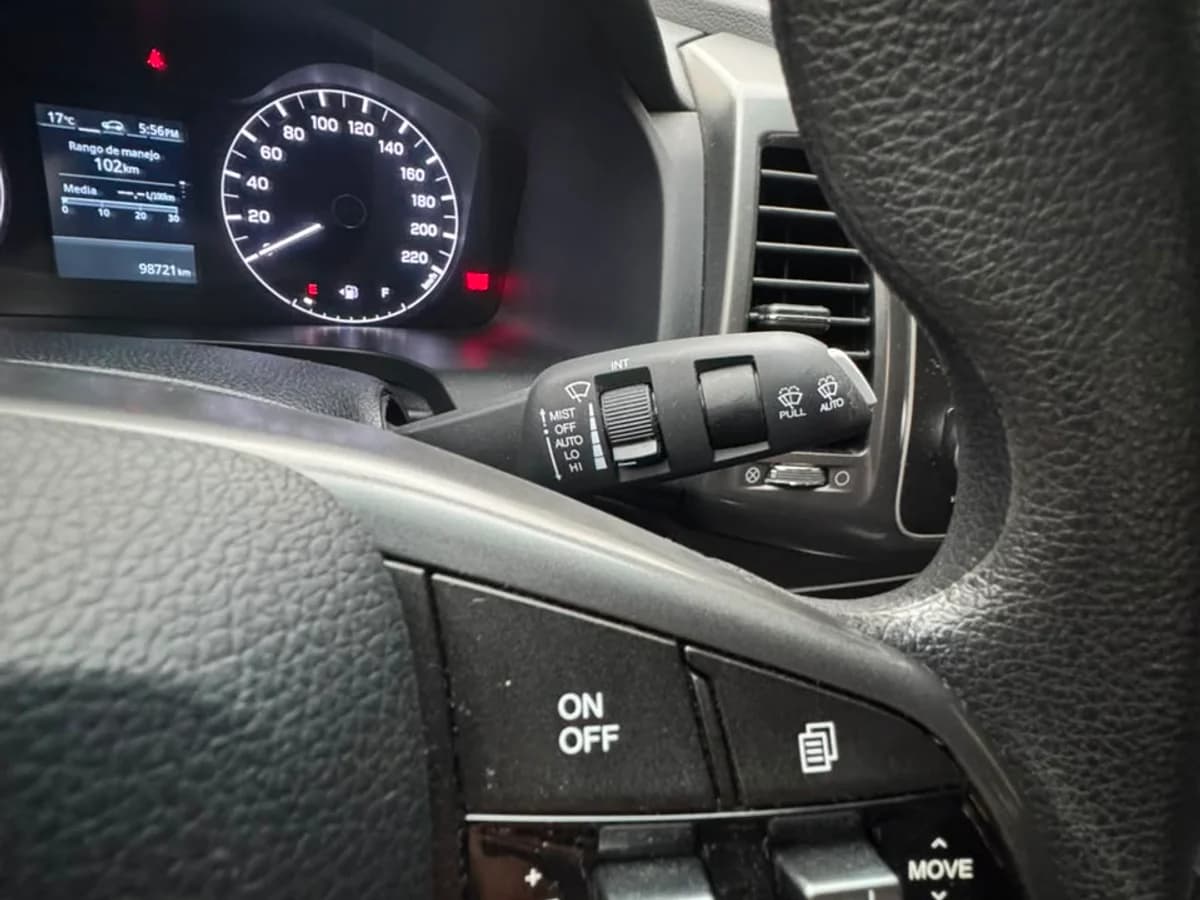 SSANGYONG NEW MUSSO GRAND GLX 2.2 MT6 4X2 DIESEL AÑO 2022 - Imagen 17