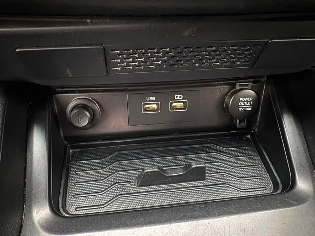 SSANGYONG NEW MUSSO GRAND GLX 2.2 MT6 4X2 DIESEL AÑO 2022 - Imagen 21