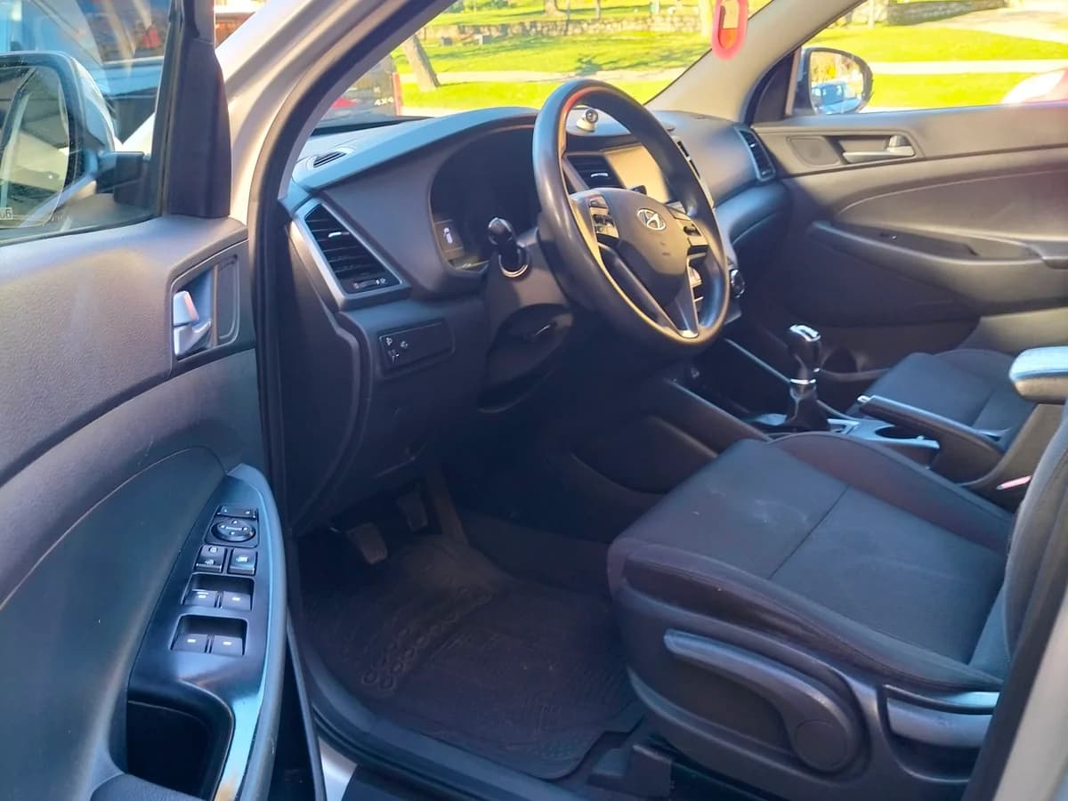 HYUNDAI Tucson GL ADVANCE 2.0 2016 - Imagen 5