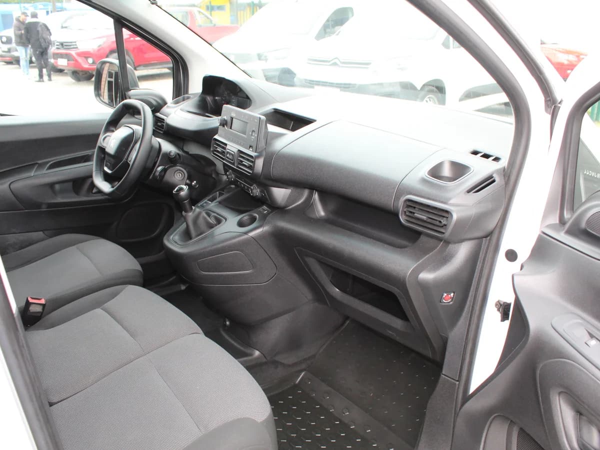 PEUGEOT Partner 1.6 L2 HDI 92 MT 2022 - Imagen 5