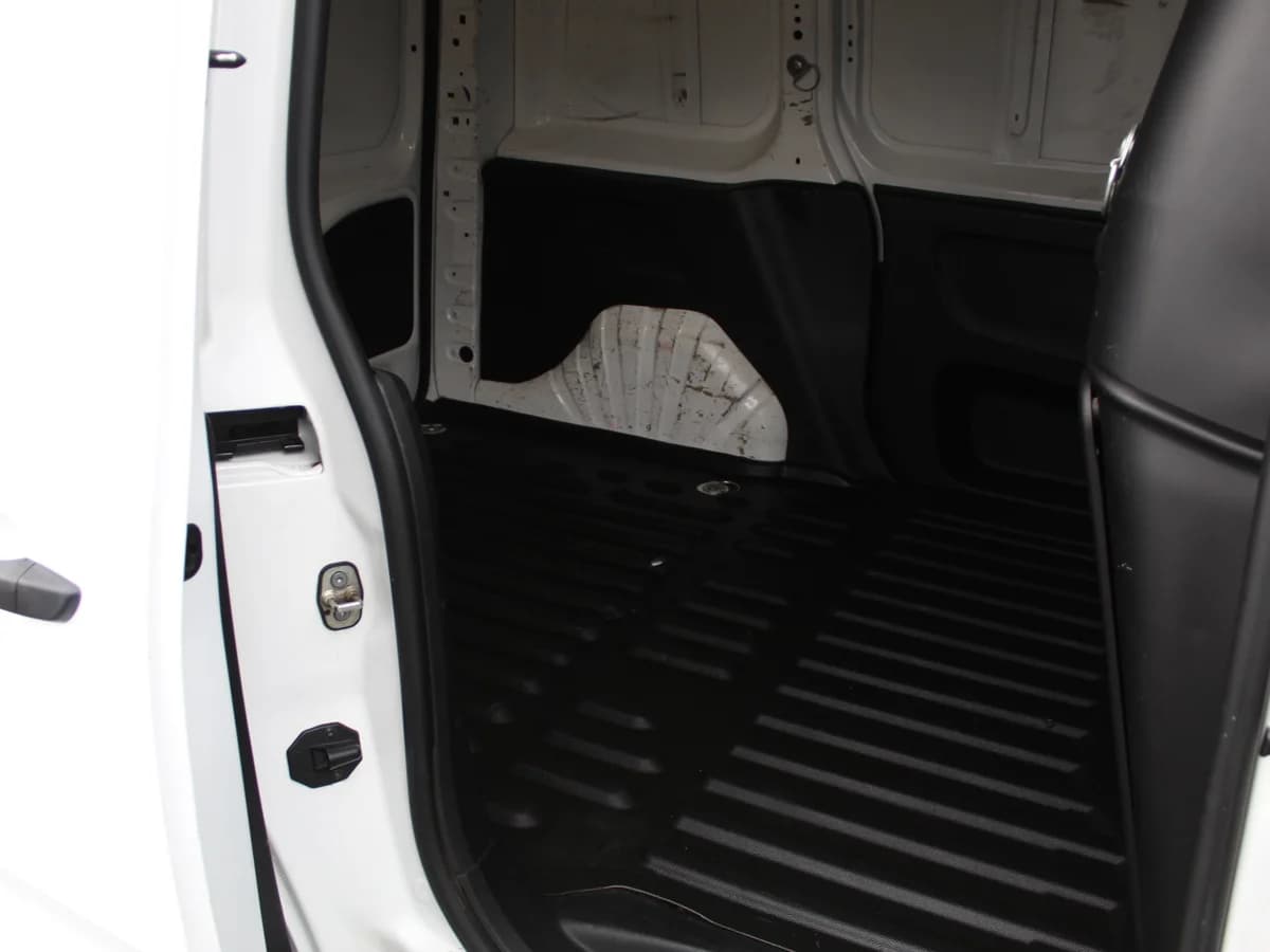 PEUGEOT Partner 1.6 L2 HDI 92 MT 2022 - Imagen 7