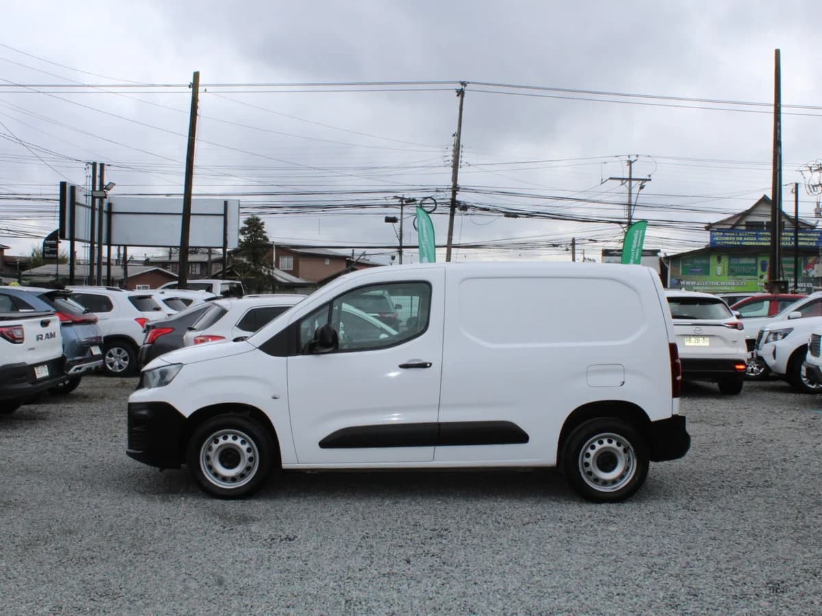 PEUGEOT Partner 1.6 L2 HDI 92 MT 2022 - Imagen 12