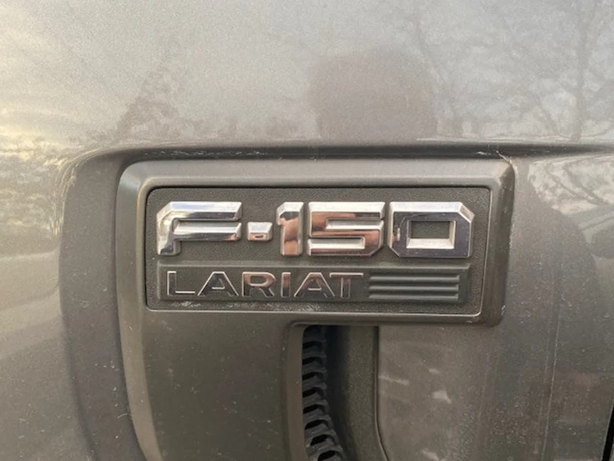 FORD F-150 LARIAT SPORT 5.0 4x4 AUT 2023 - Imagen 4