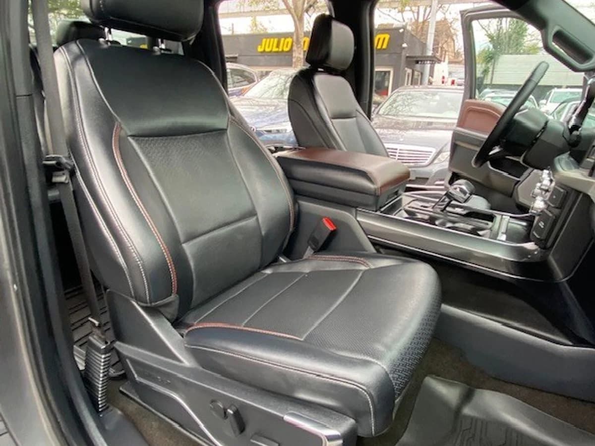 FORD F-150 LARIAT SPORT 5.0 4x4 AUT 2023 - Imagen 19