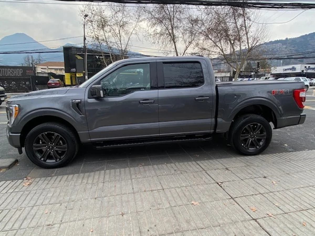 FORD F-150 LARIAT SPORT 5.0 4x4 AUT 2023 - Imagen 4