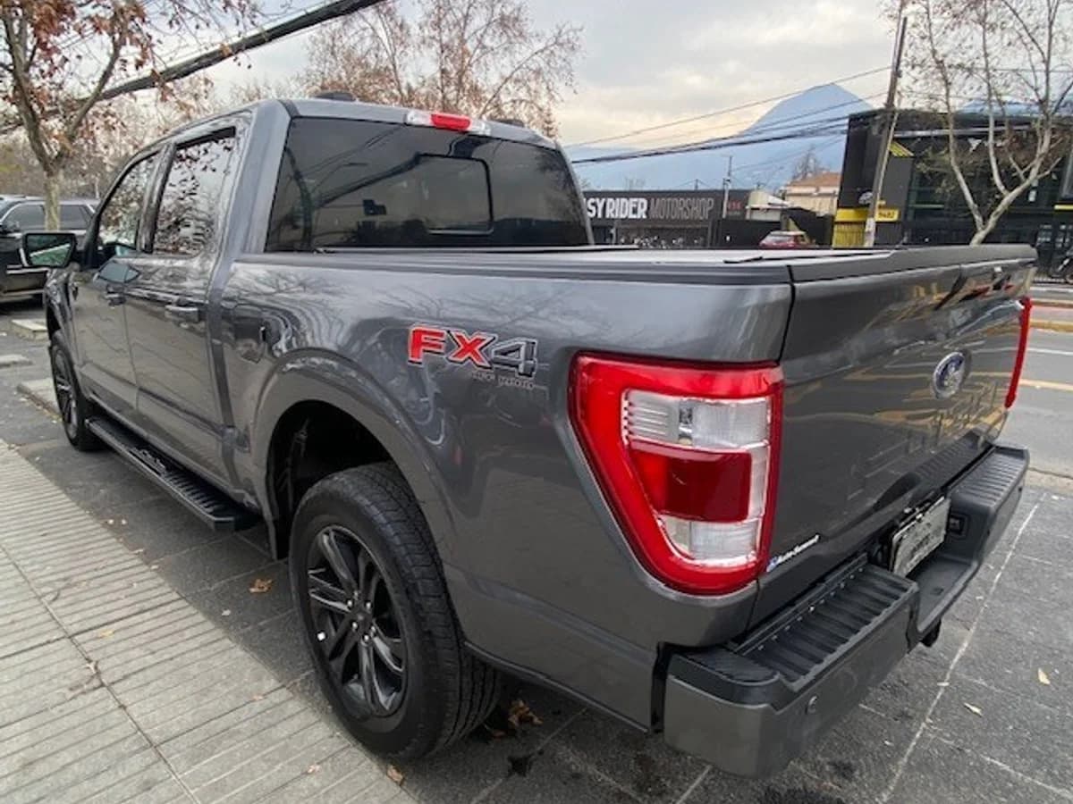 FORD F-150 LARIAT SPORT 5.0 4x4 AUT 2023 - Imagen 6