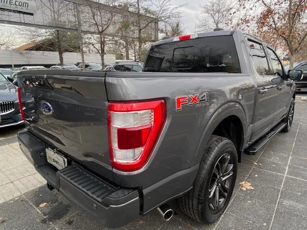 FORD F-150 LARIAT SPORT 5.0 4x4 AUT 2023 - Imagen 2