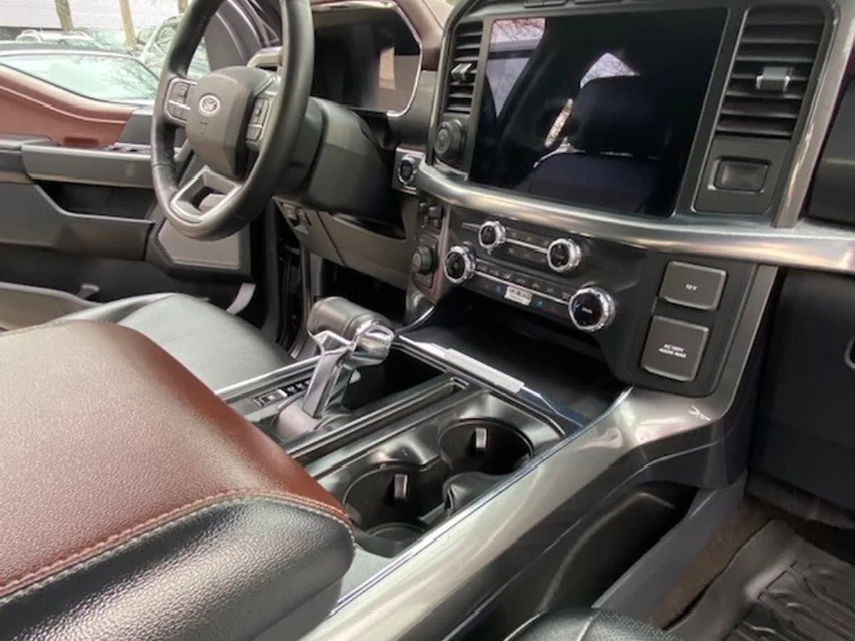 FORD F-150 LARIAT SPORT 5.0 4x4 AUT 2023 - Imagen 12