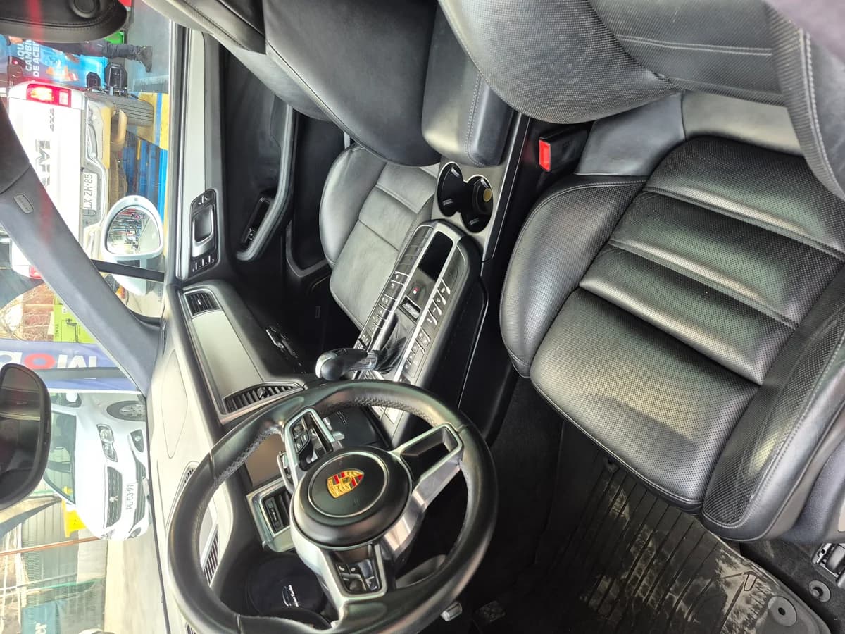 PORSCHE Macan 3.6 TURBO 4X4 AT 5P 2016 - Imagen 17